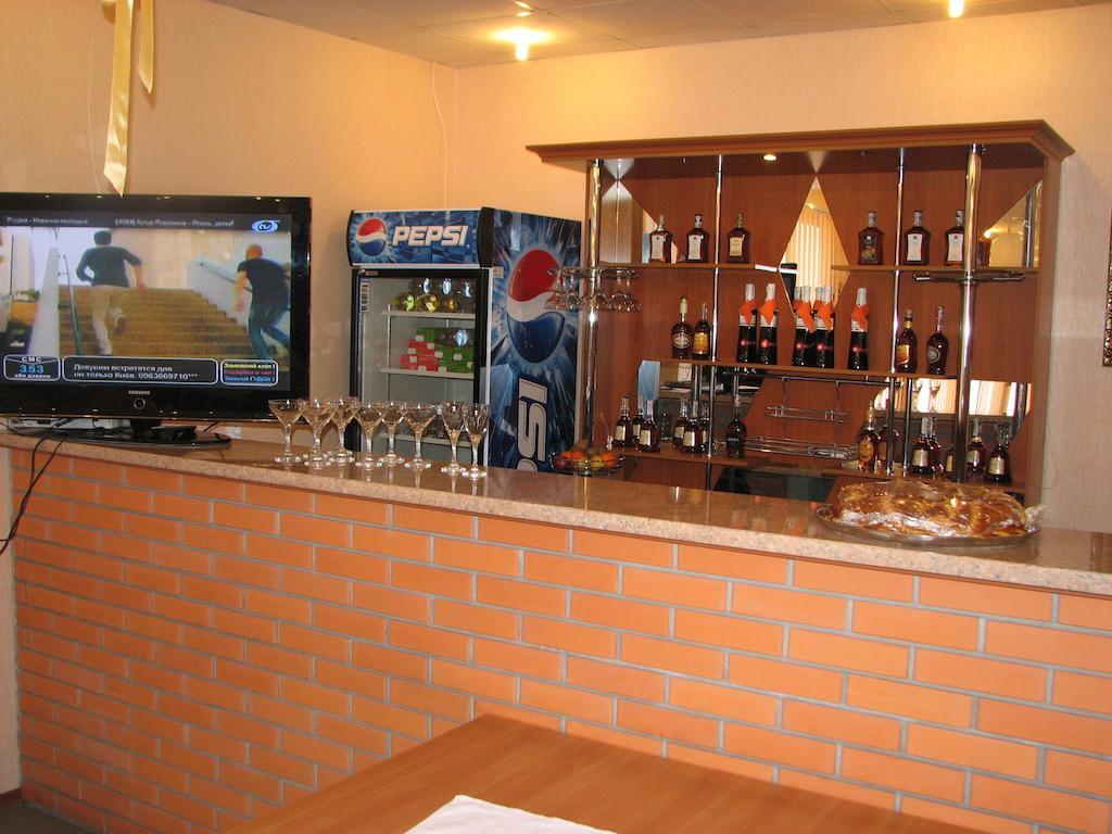 Art Hotel Izmail Bagian luar foto
