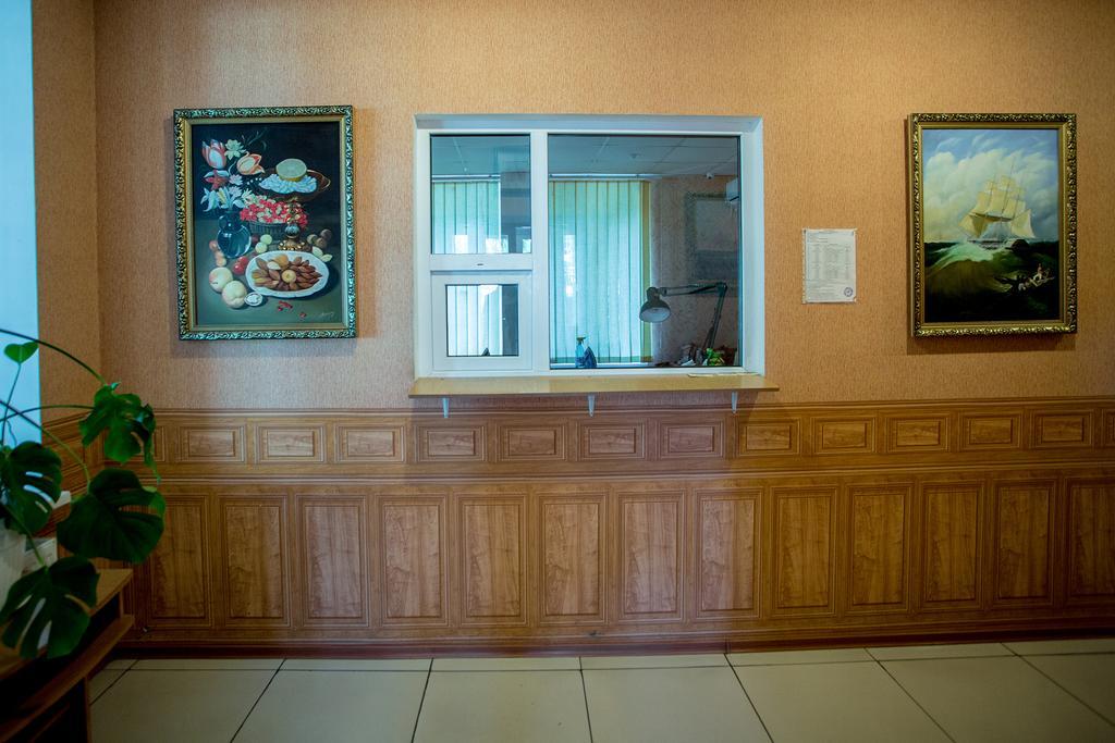Art Hotel Izmail Bagian luar foto