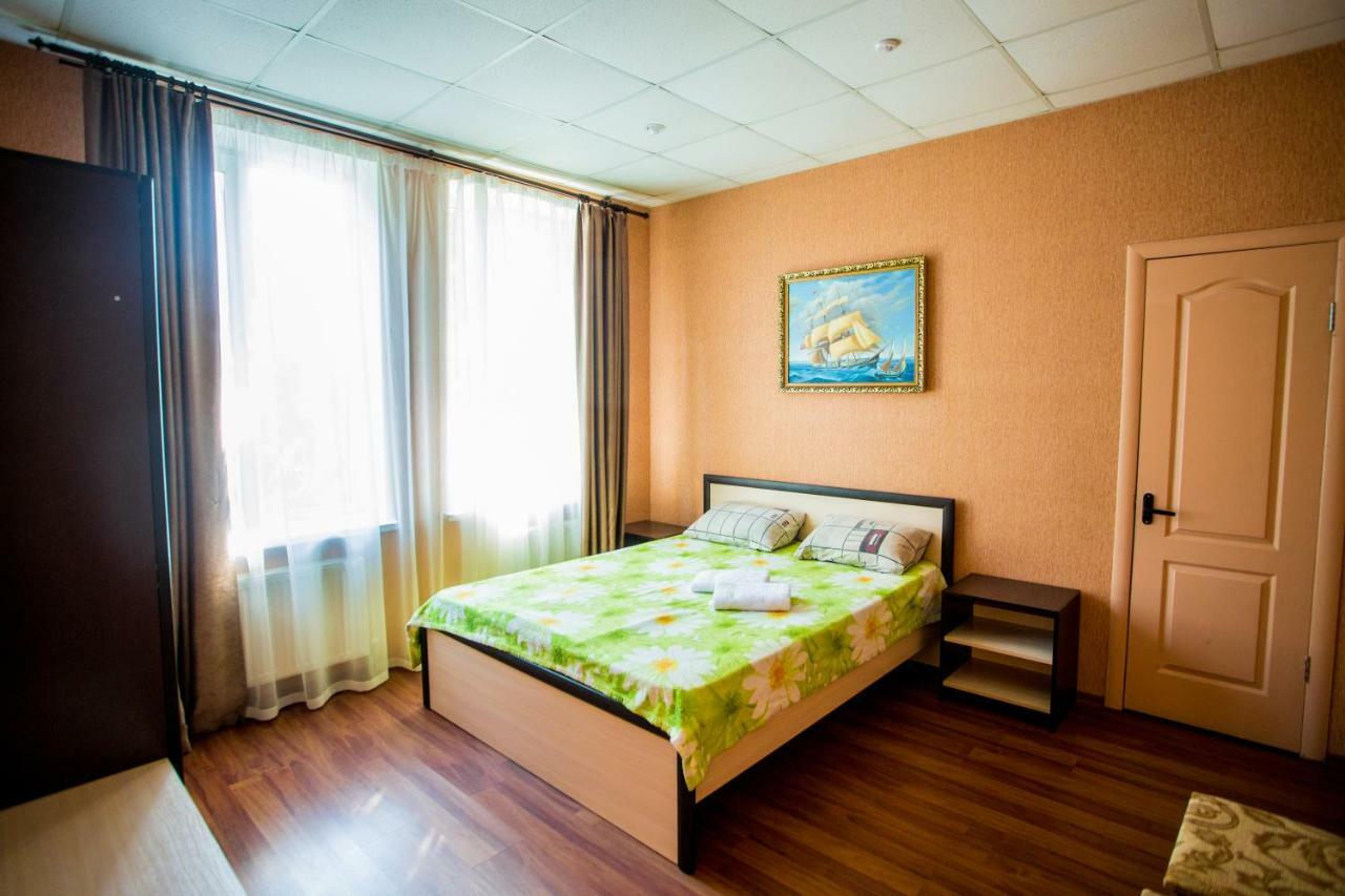Art Hotel Izmail Bagian luar foto